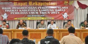 Rekapitulasi Suara Tingkat Kabupaten Lampung Barat, Pj Bupati Apresiasi Kenerja KPU.
