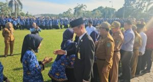 PJ Wali Kota Prabumulih H. Elman, ST, MM Melantik 595 P3K Formasi Tahun 2023