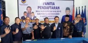 Drs.Hi.Sobri, M.M. Ambil  Berkas Pendaftaran Partai Nasdem Cabub Tubaba 2024- 2029