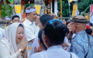 Bupati OKU Selatan Hadiri PiodalanDi Pura Khayangan Tunggal Kerti Yasa
