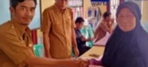 11 KPM Pekon Teba Pering Raya Terima BLT-DDRp 1,5 Juta Untuk Lima Bulan Tahap I