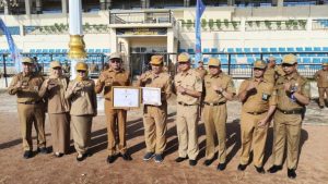 Pemkot Melalui Kesbangpol Raih Dua Penghargaan dari Kemendagri